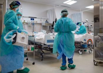 COVID-19: Lietuvoje užfiksuoti rekordiniai mirčių skaičiai