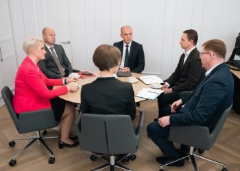 „Regitra“ Kartu Su STT Ieško Sprendimų, Kaip Užtikrinti Dar Didesnį Veiklos Skaidrumą