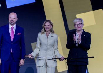 Premjerė „Laisvės riterio“ apdovanojimo teikime Ukrainos žmonėms: Ukraina yra nenugalima! 