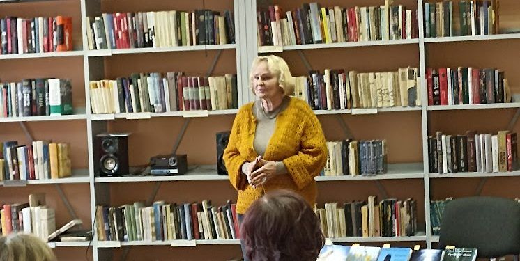 Literatei Aldonai Širvinskienei Patinka Ne Tik Kurti, Bet Ir Keraminius Indus Lipdyti