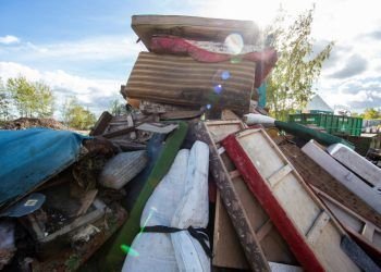 Didelių Gabaritų Atliekų Surinkimo Aikštelės: Nuo Baldų Iki Pavojingųjų Atliekų