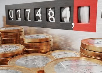 Visuomeninė Elektros Kaina Gyventojams Kitąmet Augtų Iki 28 Centų