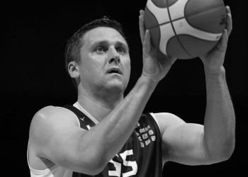 Užuojauta Mirus Krepšininkui Benui Steponėnui