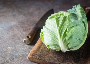 Kopūstai – neatsiejami nuo sezoninės mitybos: maisto ekspertė pataria, kaip originaliai juos įtraukti į kasdienį valgiaraštį