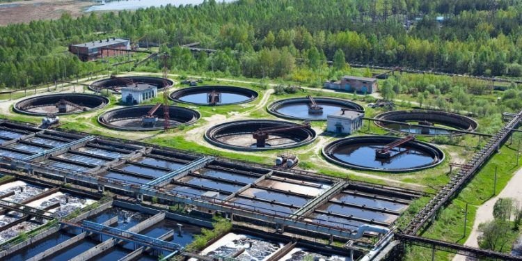 Išvalytos Nuotekos Nebus Naudojamos žemės ūkio žemei Drėkinti