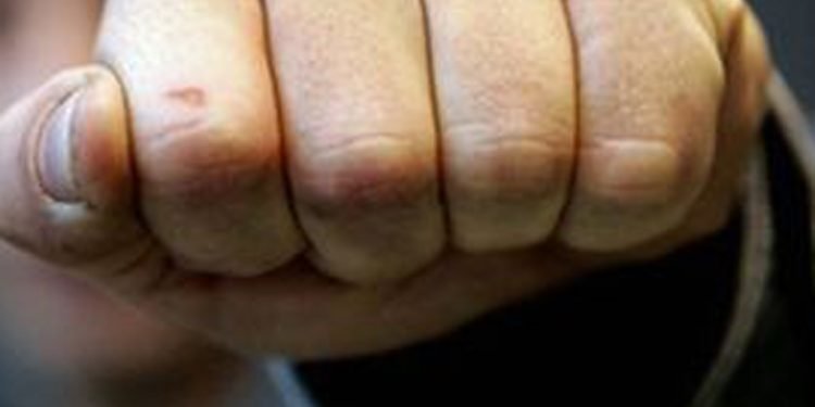 Specialistų žinutė Smurtą Pastebėjusiems žmonėms – Būtinai Reaguokite Ir Nekaltinkite Aukų