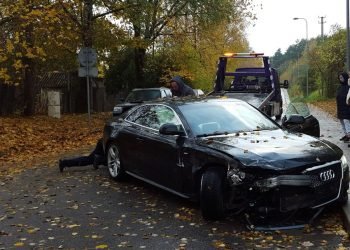 J. Basanavičiaus Gatvėje Aplamdyti Keturi Automobiliai