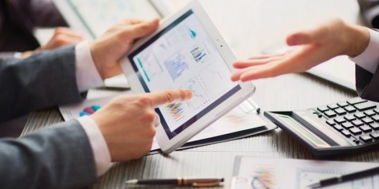 Lietuva Tarptautinėse Finansų Rinkose Pasiskolino 1,2 Mlrd. Eurų