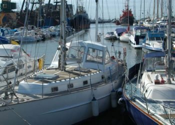 Pilies Uoste Vietų Laivams Nebetrūksta