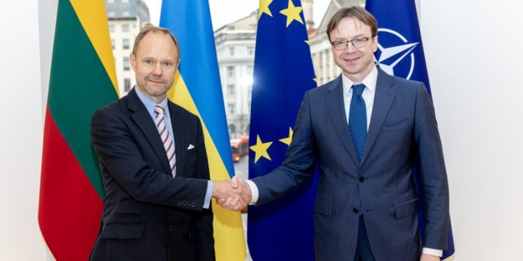 Vyriausybės kanceliarijoje įvyko susitikimas su Šiaurės investicijų banko prezidentu Vyriausybės kanceliarijoje įvyko susitikimas su Šiaurės investicijų banko prezidentu