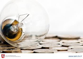 SAM Pavaldžios įstaigos Imasi Taupymo Sprendimų – Nuo Darbų Vietų Perplanavimo Iki Saulės Jėgainių