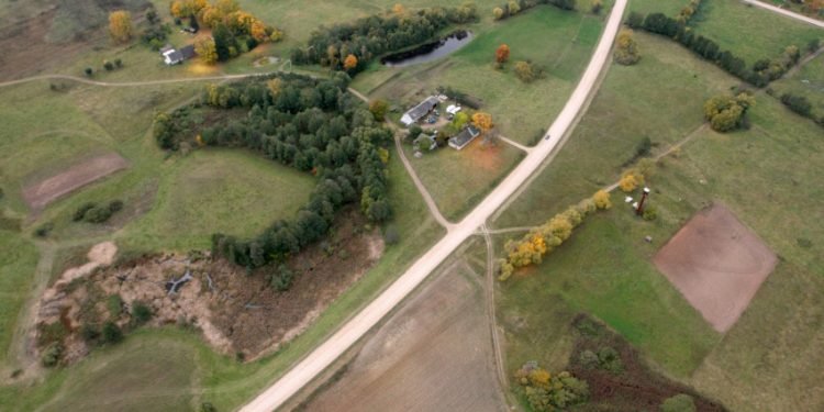 Vyriausybė Pavedė Aplinkos Ministerijai Formuoti Valstybės Politiką žemės Valdymo Ir Naudojimo Klausimais