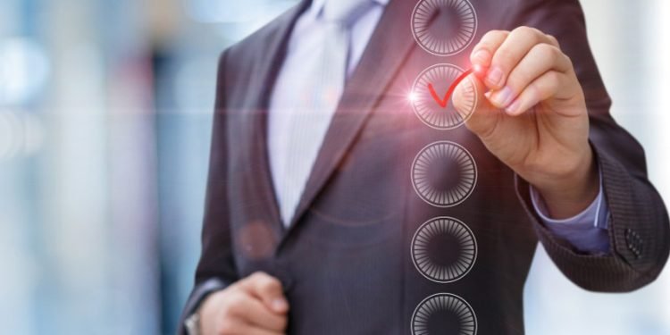 Vyriausybė Patvirtino Lėšas Kompensacijoms žmonėms Ir Verslui Už Elektros Energijos Augimą Bei Subsidijoms Energijai Imlioms įmonėms