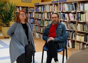 Gintarė Adomaitytė: „Mes Siekiame, Kad Menininkai Važiuotų į Kaimus“ (Video)