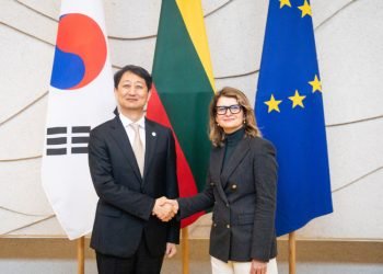 Vyriausybės kanclerė susitiko su Pietų Korėjos prekybos ministru