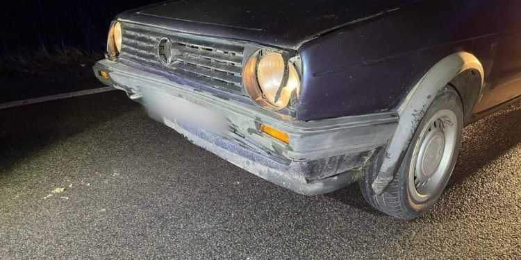 Nuo Pareigūnų Pasprukti Bandęs  „Volkswagen Golf” Automobilis Buvo Sustabdytas (Video)