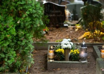 Nepamirškime Rūšiuoti Ir Per Vėlines