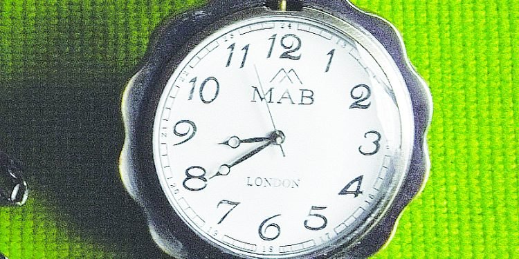 Ir Vėl Suksime Laikrodžius Ir Vėl Suksime Laikrodžius