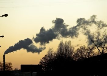 Europos Komisija Siūlo Griežtinti Taršą Reguliuojančias Taisykles