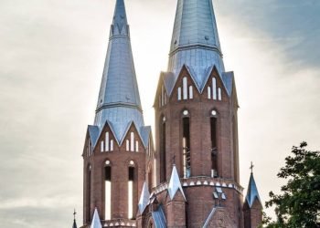 Vėlinių Visuotiniai Atlaidai – Visą Lapkritį