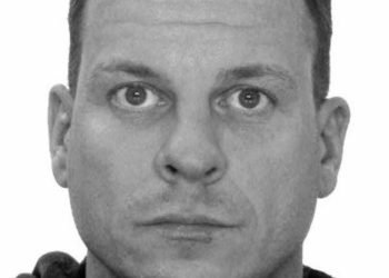 ATNAUJINTA (Kinologai Rado Ir Ieškoto Vyro  Kūną) Kauno Policija Ieško šaulio, Rastas Vyro Kūnas Ir Sužalota Moteris