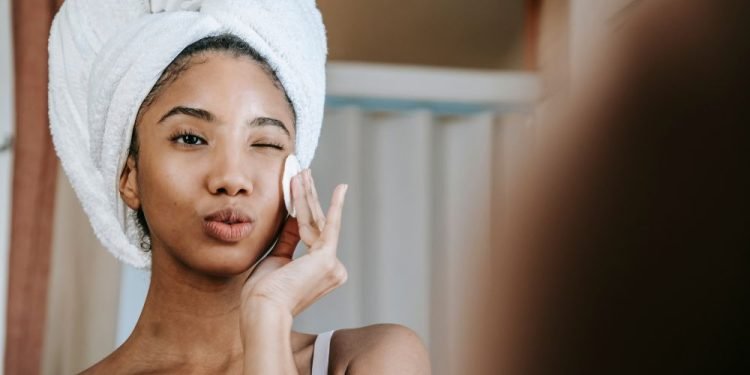 Kaip keičiasi odos priežiūra vasarą?