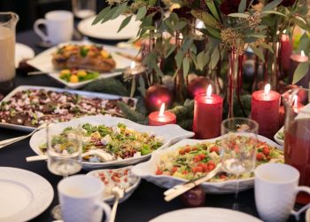 4 Iš 10 Lietuvių šiemet Kalėdoms Išleis Mažiau: Pagrindinė Priežastis – Išaugusi Infliacija