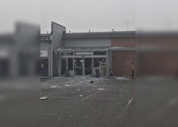 Naktį Kazlų Rūdoje Susprogdinta Parduotuvė Ir Pagrobtas Bankomatas