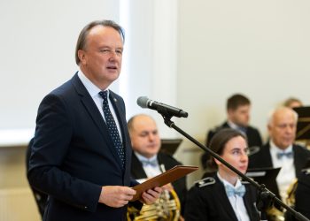 Vidaus Reikalų Ministerija Mini 104-ąjį Gimtadienį