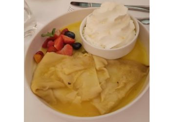 Lietiniai blyneliai flambé 9,00€