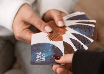 Apie Rimtus Dalykus žaidžiant: Ne Tik Vaikai Nori, Kad Juos Išklausytų