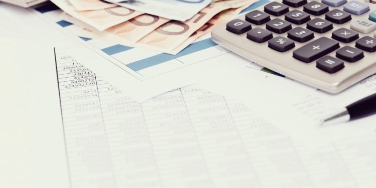 Privalomojo Sveikatos Draudimo Taryboje Pritarta Skirti Lėšų Medikų Atlyginimams Didinti Privalomojo Sveikatos Draudimo Taryboje Pritarta Skirti Lėšų Medikų Atlyginimams Didinti