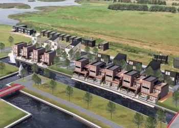 Vandens vizijomis Svencelėje prasidėjo laivų ir vandens pramogų festivalis