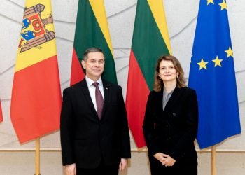 Vyriausybės kanclerė susitiko su Moldovos gynybos ministru