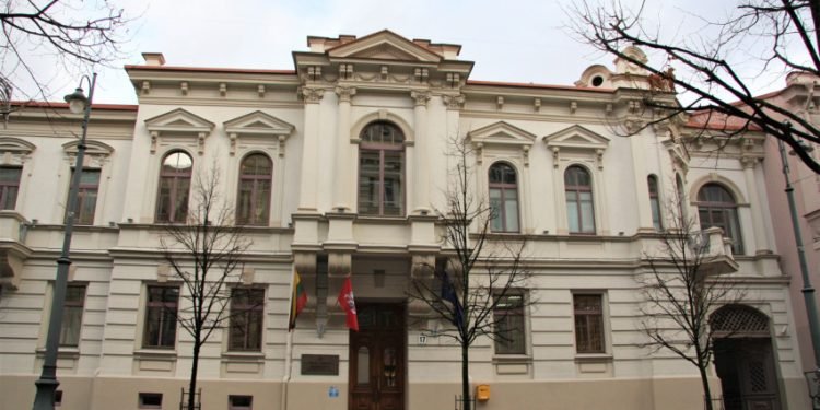 Visuomenė Palankiau Vertina Susisiekimo Ministerijos Ir Jai Pavaldžių įstaigų Veiklos Skaidrumą Visuomenė Palankiau Vertina Susisiekimo Ministerijos Ir Jai Pavaldžių įstaigų Veiklos Skaidrumą