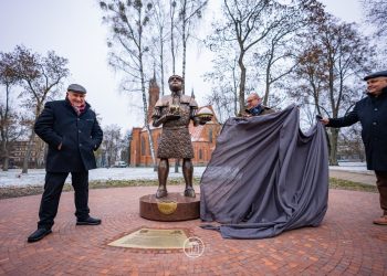 Druskininkus Puoš Anykštėno Skulptūra