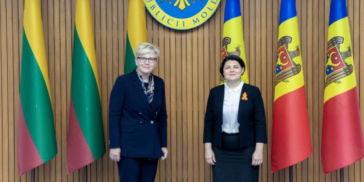 Ministrė Pirmininkė Moldovoje susitiko su šalies vadovais: solidarumas su Moldova šiuo metu reikalingas labiau nei bet kada