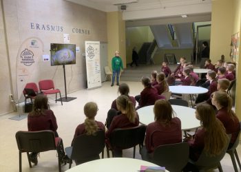 Jungtis Prie Gamtosauginių Mokyklų Iniciatyvos Kviečiantis Projektas Kelionę Po Lietuvą Pradėjo Kaune