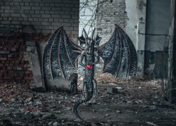 Kaišiadorietis Metalinį Drakoną Kūrė Virš 300 Valandų