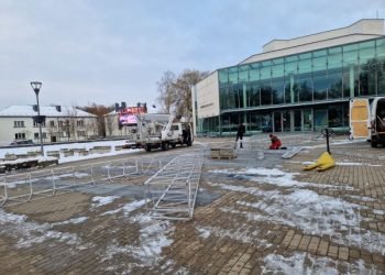 Miesto Centre Ryškėja „eglės“ Kontūrai