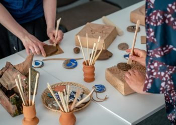 Ką Nuveikti Kartu Su šeima Belaukiant švenčių?