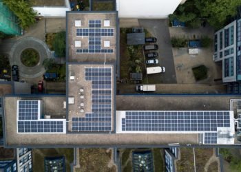 Daugiabučių Gyventojai Artimiausiu Metu Galės Teikti Paraiškas Subsidijoms Už Saulės Elektrinių įrengimą