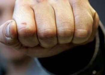 Skriaudė Nepilnametį Ir Garbaus Amžiaus Senolį