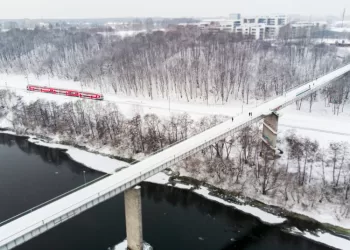 Į Varšuvą Ir Krokuvą Traukiniu Išvyko Pirmieji „LTG Link“ Keleiviai