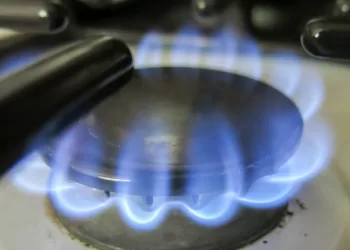 Vyriausybė patvirtino: gyventojams kompensuos 99 cnt/m3  dujų ir iki 28,5 cnt/kWh elektros kainos