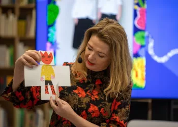 Kūrėjų Duetas Evelina Daciūtė Ir Iliustruotoja Aušra Kiudulaitė Vaikams Sugalvojo Naujus Personažus – Jais Tapo Katinas Ir Tulpė