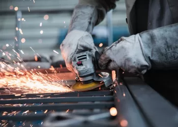 Energetikai Itin Imlioms įmonėms – 30 Mln. Eurų Subsidijų