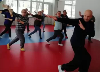 Ant Besibaigiančių Metų Slenksčio Sustojus…