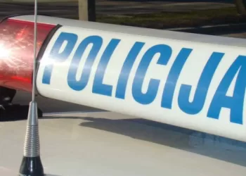 Anykščių Seniūnijoje Apšvarintas Butas Ir Sodyba