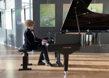 Austrai Pagerbė Anykštėną